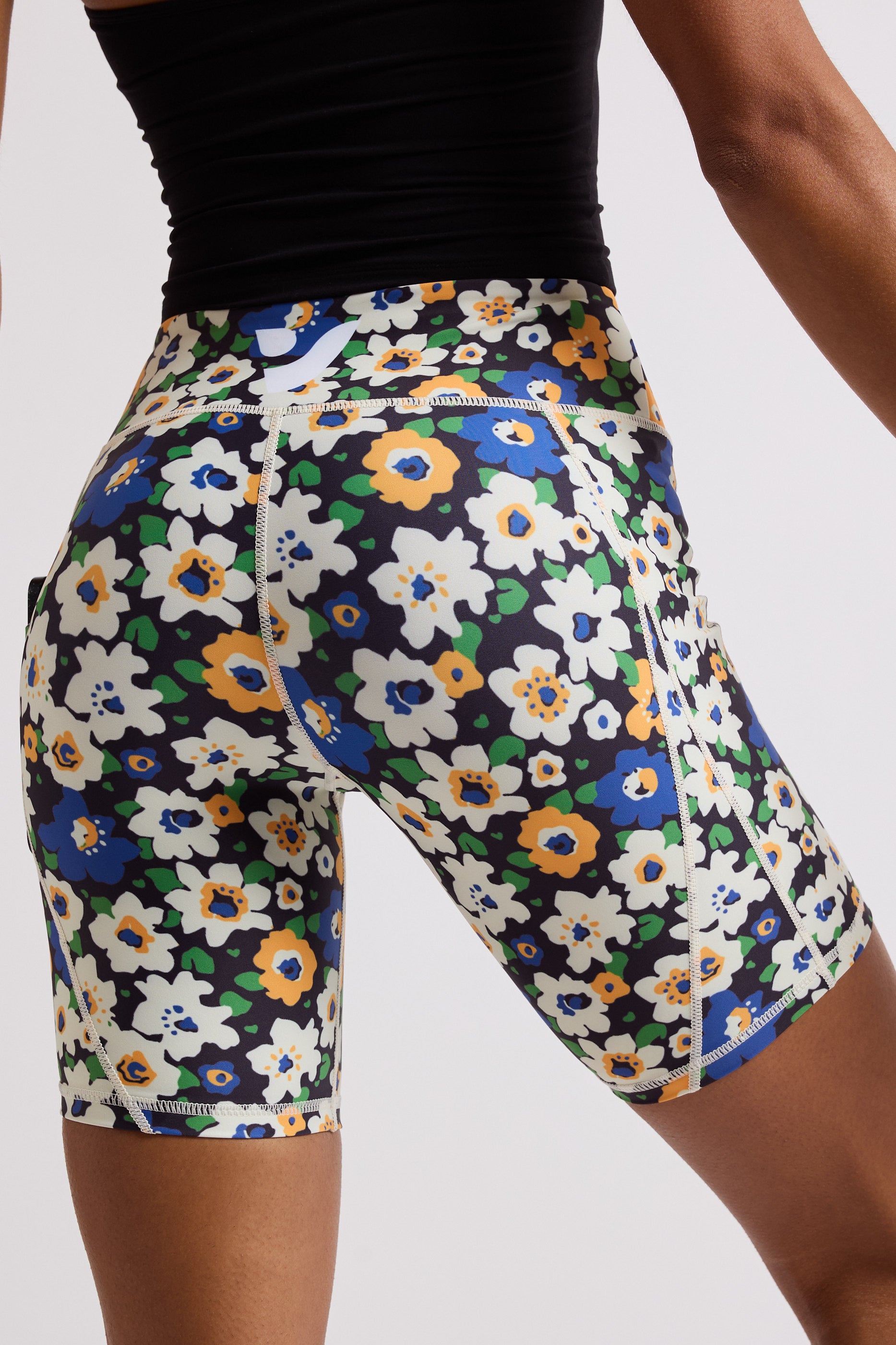 Spring Biker Shorts 8” – VOXY