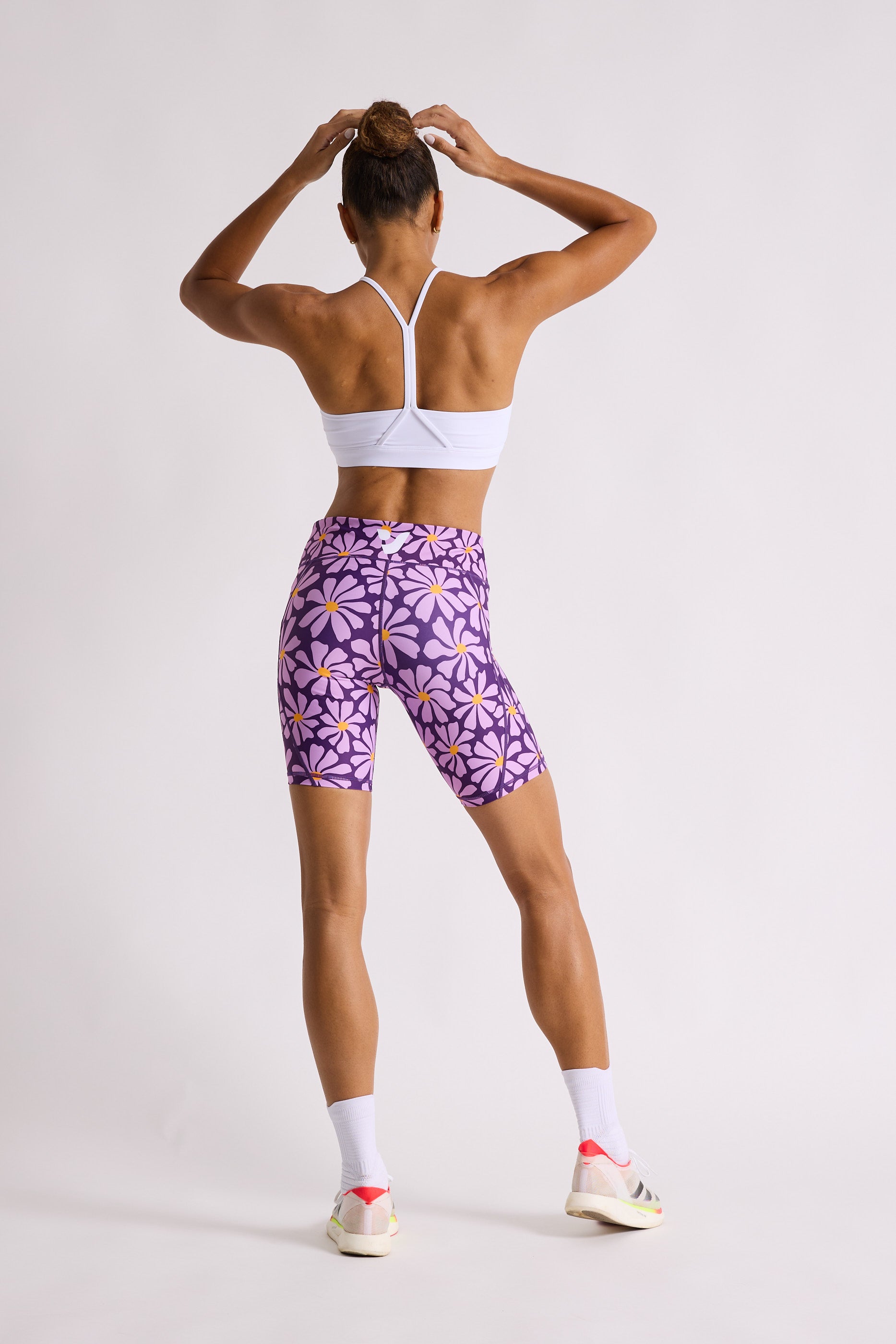 Purple Groovy Daisy Biker Shorts 8” – VOXY
