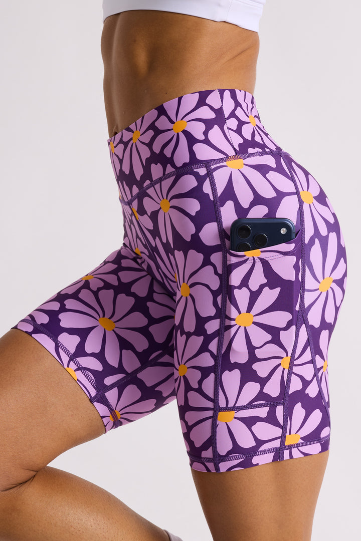 Purple Groovy Daisy Biker Shorts 8”