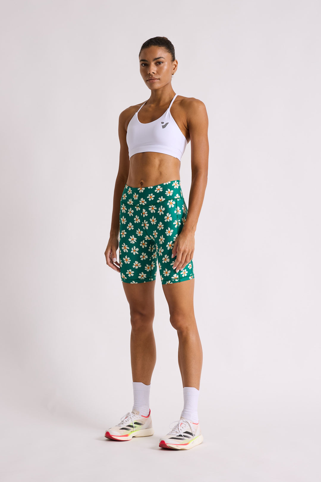 Green Daisy Biker Shorts 8”