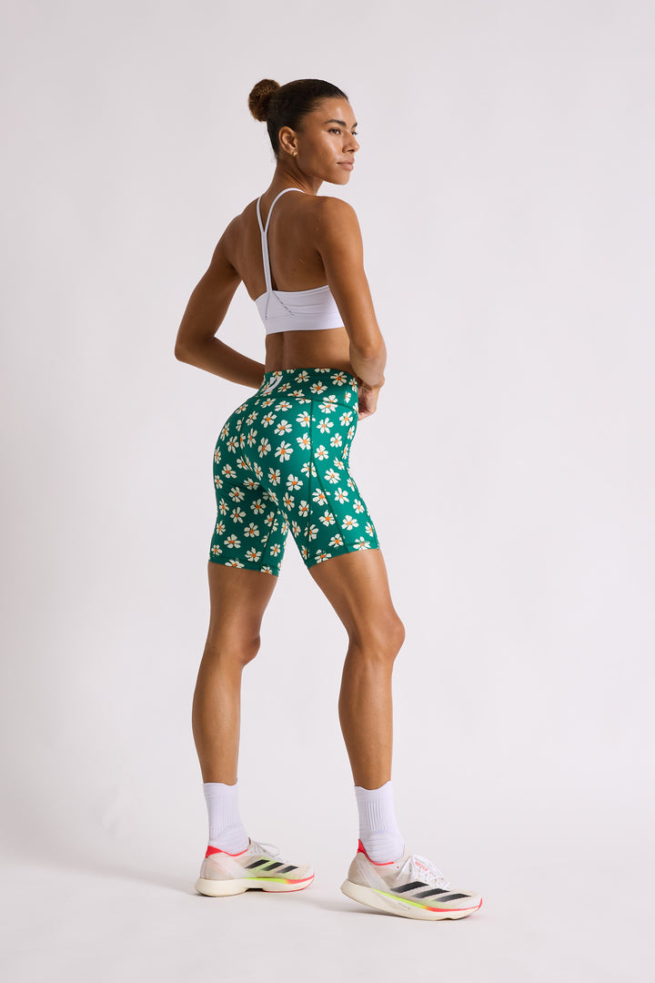 Green Daisy Biker Shorts 8”