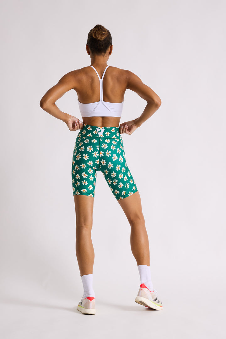 Green Daisy Biker Shorts 8”