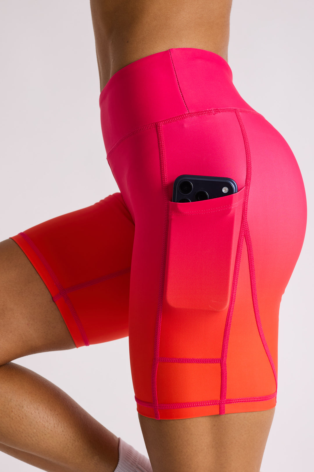 Fuscia Gradient Biker Shorts 8”