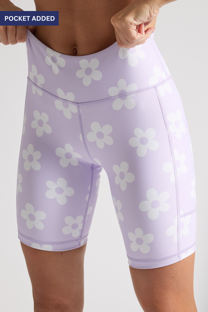 Petal Biker Shorts 8”