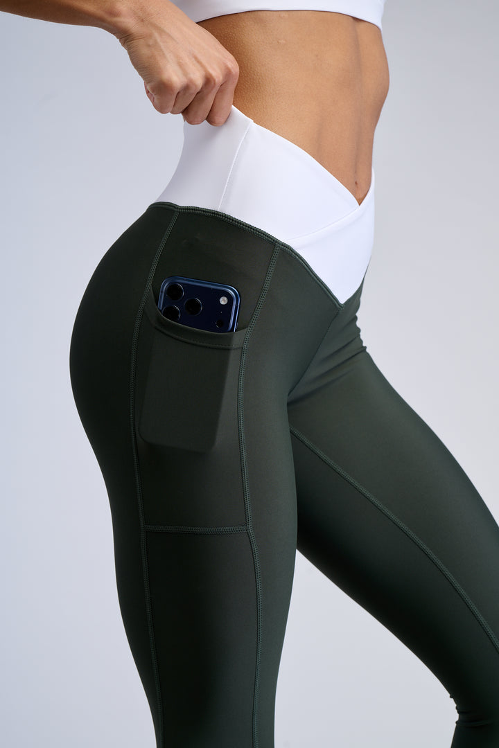 Green 'V Cut' - Leggings